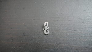 P1110034 Kettenanhänger Symbol