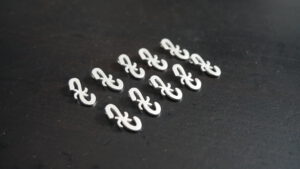 P1110038 Kettenanhänger Symbol